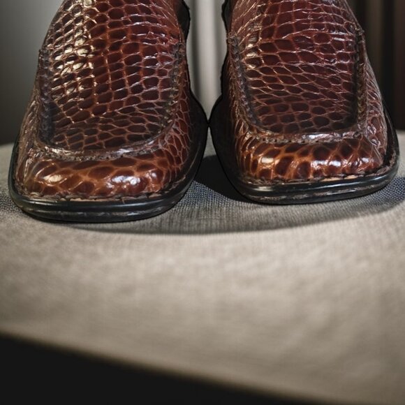 Born Dark Brown Textured Loafers - Picture 6 of 11